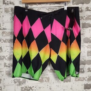 Billabong Sundays Airlite Board Shorts‎ Men's Size 40 Diamond Print Swim Trunks
